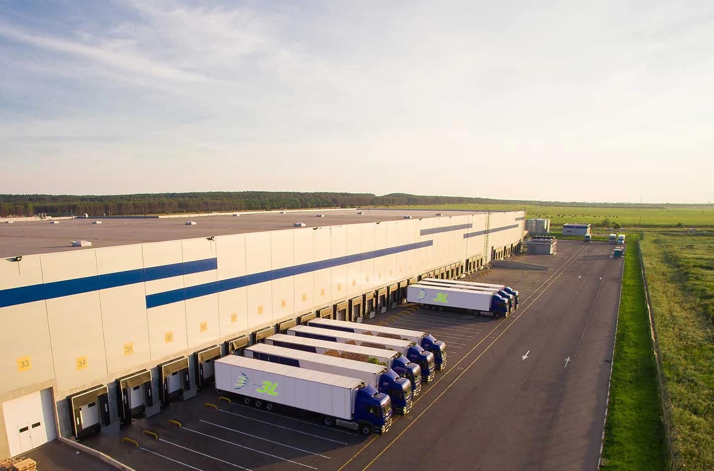 via_3l_warehouse baltikumiülene lahendus balti logistika pan-baltic maxima baltikumi keskladu baltic central warehouse logistikakeskused