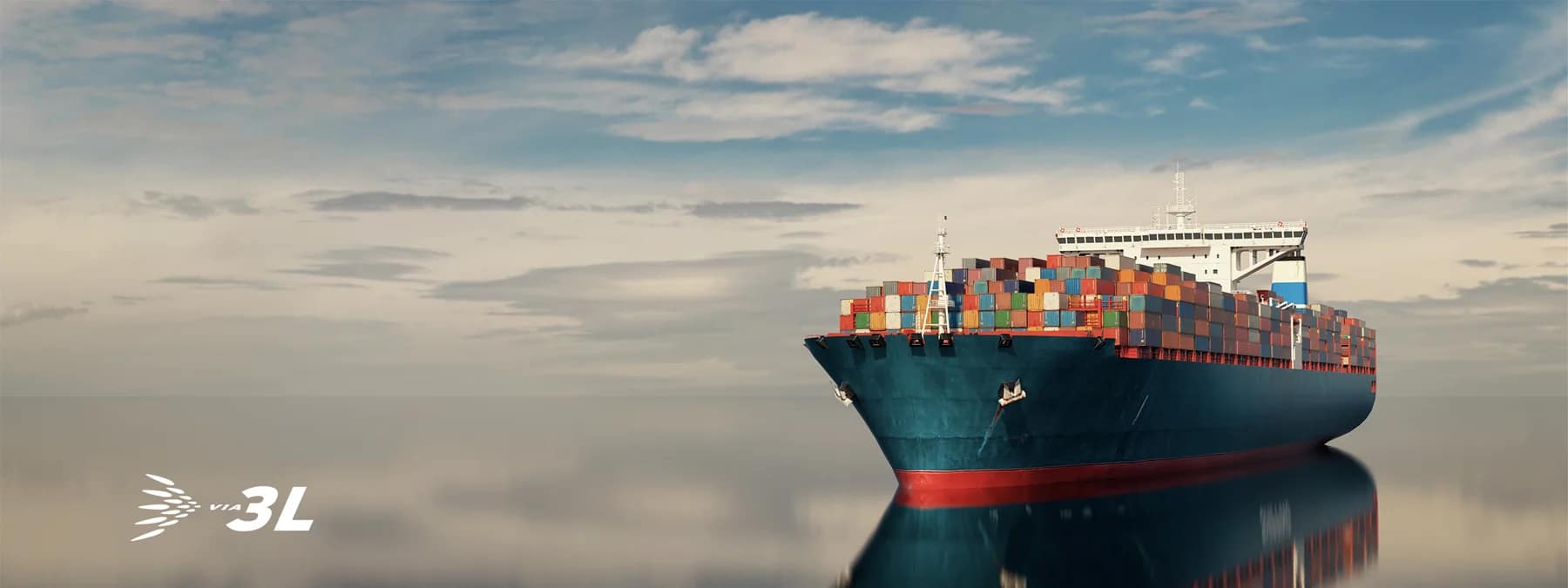 via3l container ship