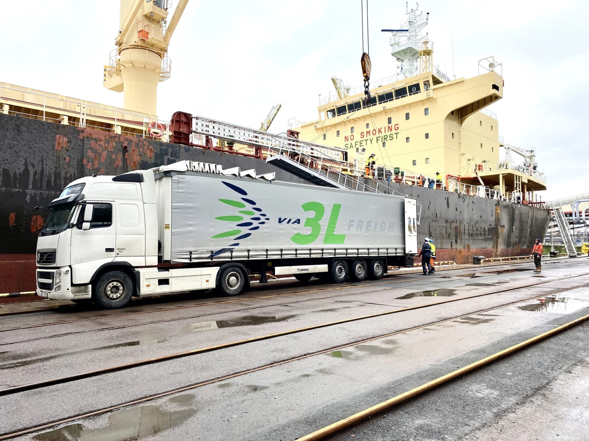 project cargo bright scaled